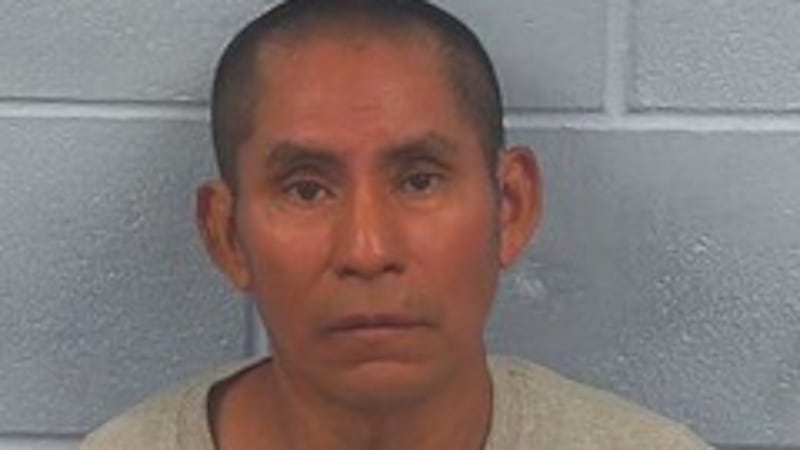 ANDRES MATIAS es acusado de sodomía, y otros cargos de violación.