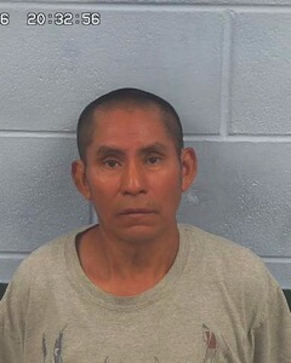 ANDRES MATIAS es acusado de sodomía, y otros cargos de violación.