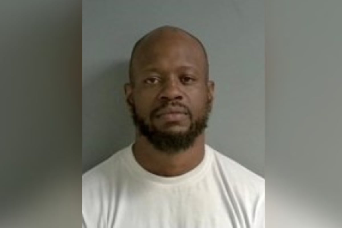 preloaded gallery image