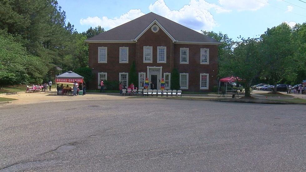 La nueva clínica WAWC ofrece un nuevo programa de salud mental a todos sus pacientes e incluye...