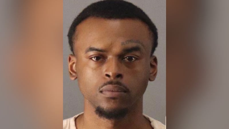 Jeffery Matthews, de 27 años, fue arrestado en relación con la muerte de Randy Rivers, de 62...