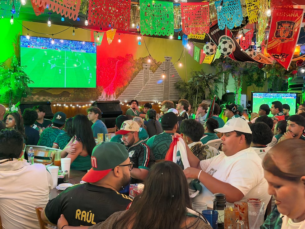 Fanáticos reaccionan.