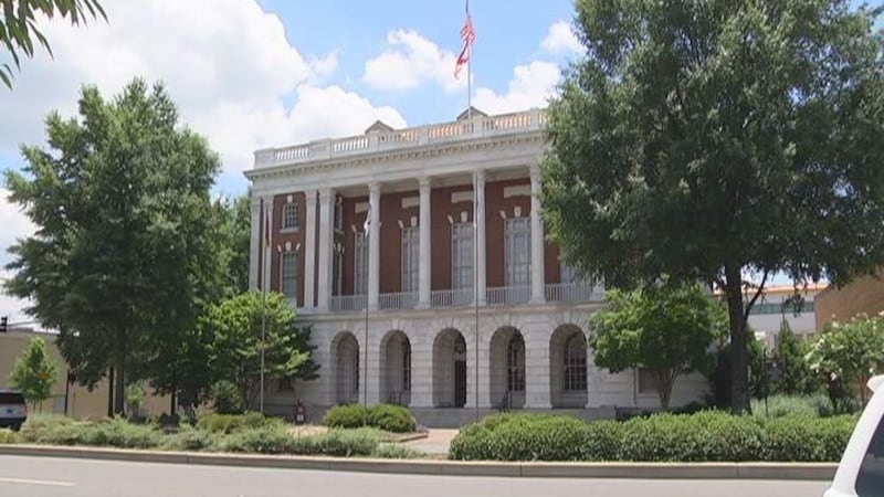 Tuscaloosa City Hall. (Source: WBRC video)