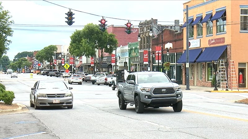 Downtown Gadsden traffic
