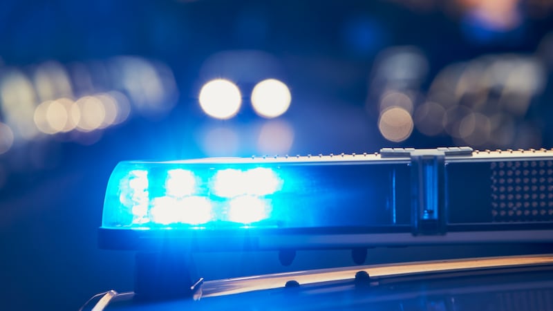 La policía respondió a varios reportes sobre un tirador activo en el Walmart, pero resultó un...