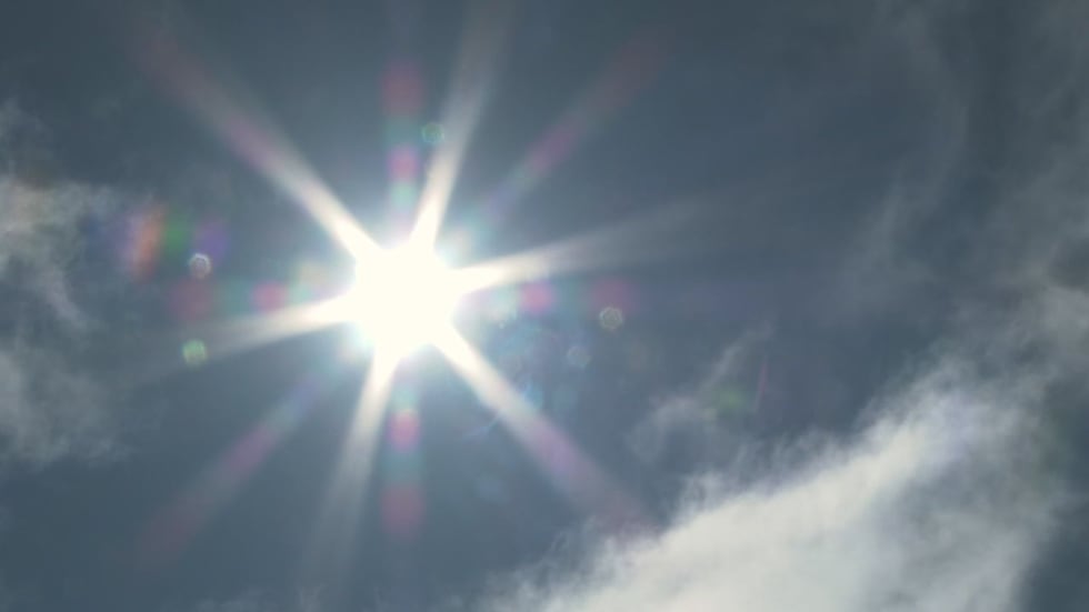 El Servicio Meteorológico Nacional elevó el nivel de alerta por calor a un aviso de calor...