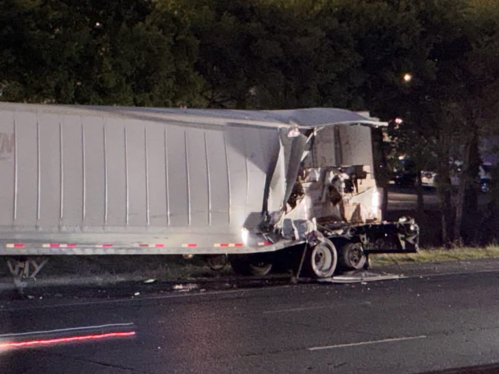 Accidente en la I-65 en dirección norte, a la altura de Green Springs Ave., en el que se...