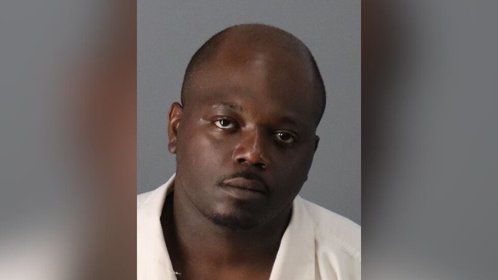 Corey Washington, de 34 años