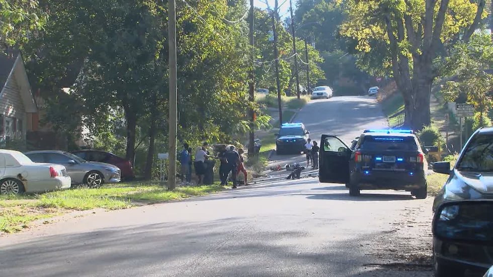 La policía está investigando después de que un niño fuera atropellado por un vehículo en Ensley.