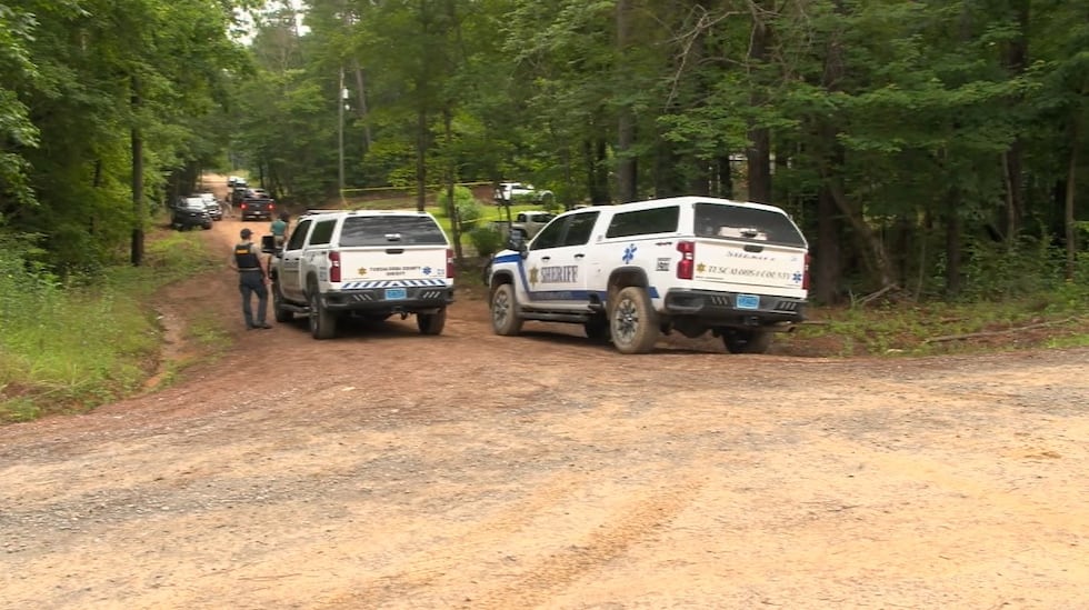 Las autoridades de Tuscaloosa están investigando un doble tiroteo en Gladys Drive.