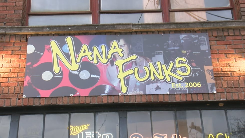 Nana Funks está programado para reabrir sus puertas con nuevos propietarios.