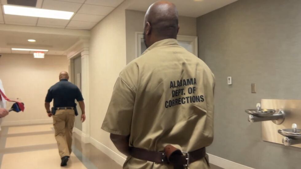 Ejecución de Jeremy Williams: recluso del corredor de la muerte de Alabama será ejecutado esta...