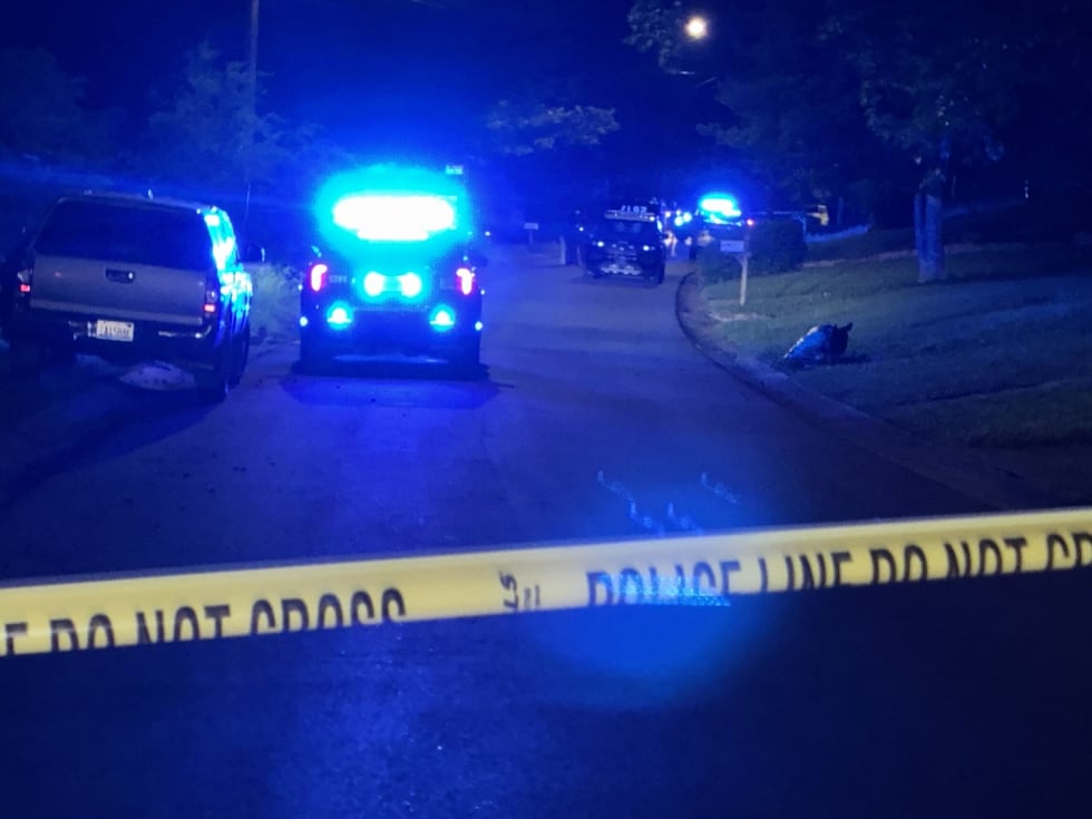 La policía de Birmingham informa que un niño de 13 años resultó herido en un tiroteo el jueves...