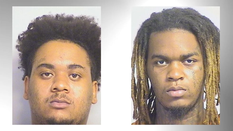 Keyontae Jones (izquierda) y Kemarkus Antonio Allen (derecha) enfrentan siete cargos de...