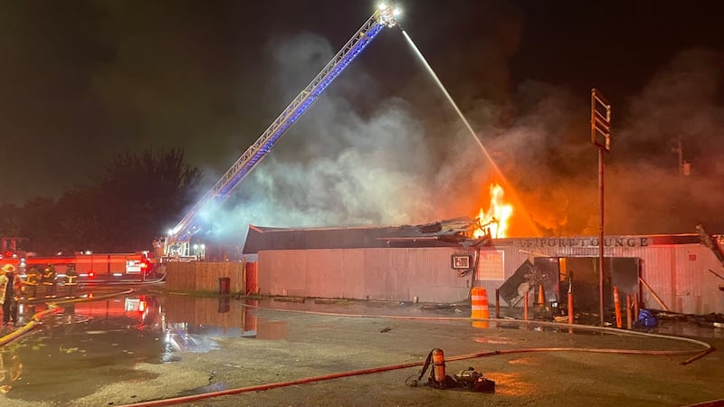 3 Birmingham firefighters are recovering after a fire at Airport Lounge.