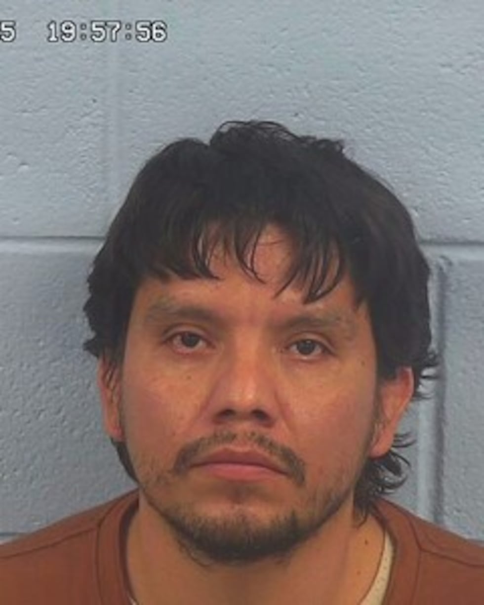 Felipe Omar Hernandez-Gonzales enfrenta cargos por reingresar ilegalmente a EE.UU. tras...