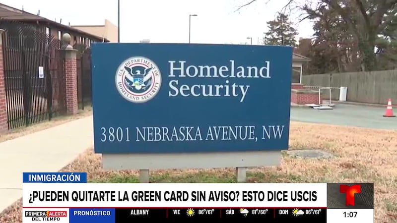 Alerta migratoria: ¿pueden quitarte la green card sin aviso? Esto dice USCIS