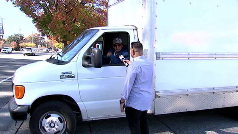 "Que Dios nos cuide y nos proteja. Todos venimos a trabajar, no a hacer otras cosas", dijo un...